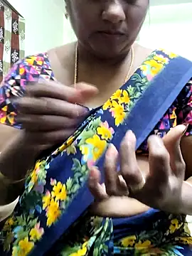 Snapshot of papukurty chatting on March 25, 2:01 pm papukurty online show from March 25, 2:01 pm