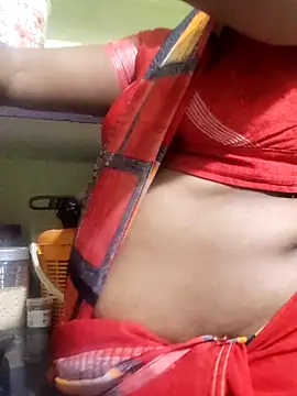 Snapshot of papukurty chatting on April 4, 2:10 am papukurty online show from April 4, 2:10 am