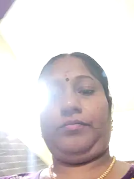 Snapshot of papukurty chatting on April 29, 2:37 am papukurty online show from April 29, 2:37 am