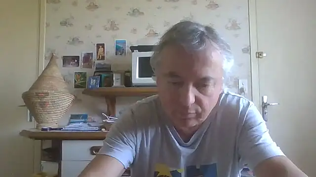 Snapshot of gegevincent chatting on June 7, 11:14 am gegevincent online show from June 7, 11:14 am