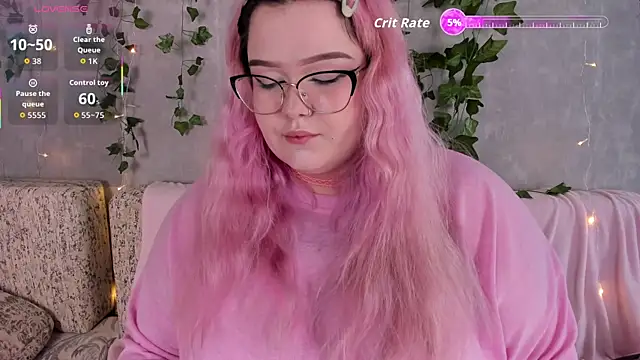  CandyM1lky  online show from May 29, 7:28 am