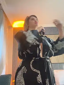 aydabella7777 online show from November 16, 12:55 pm