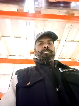 Snapshot of frenchblackc31 chatting on November 13, 11:20 am frenchblackc31 online show from November 13, 11:20 am