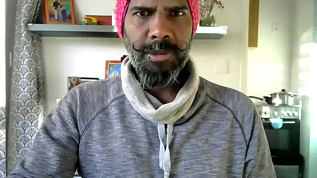 Snapshot of frenchblackc31 chatting on January 6, 3:16 pm frenchblackc31 online show from January 6, 3:16 pm