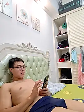 defgghj online show from October 6, 1:08 pm