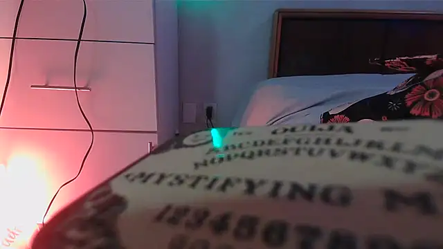 SatiroyNinfa online show from December 1, 2:44 pm