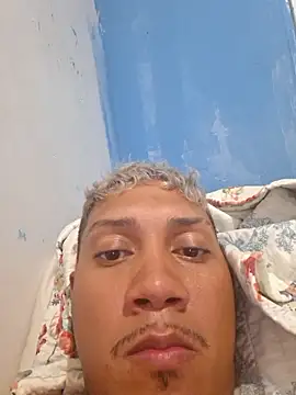 GRUESO-CURVO online show from January 15, 1:32 am