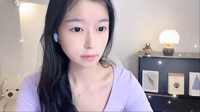 Onechestnut online show from November 7, 7:08 am