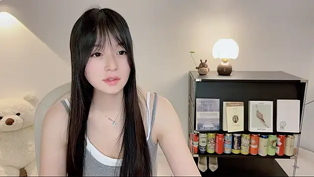 Onechestnut online show from June 14, 12:40 pm