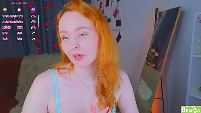 Snapshot of JoyceJones chatting on June 10, 8:41 pm JoyceJones online show from June 10, 8:41 pm