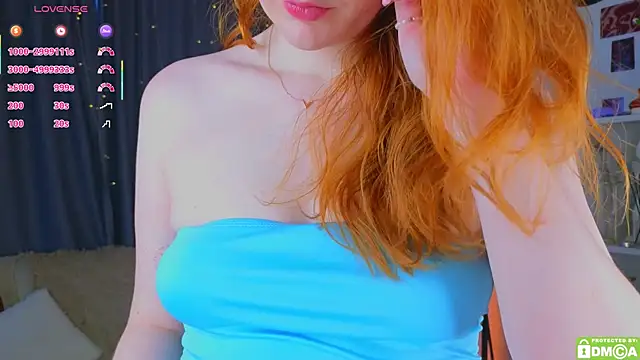 Snapshot of JoyceJones chatting on July 25, 11:19 am JoyceJones online show from July 25, 11:19 am