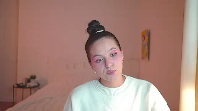 EwelynScott online show from October 4, 7:23 pm