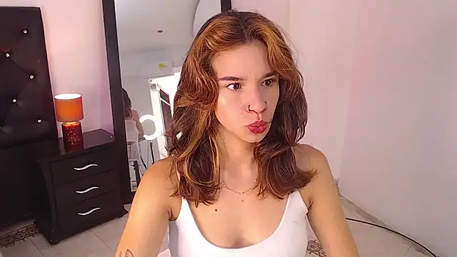 miascarlet 16 online show from November 27, 1:46 pm