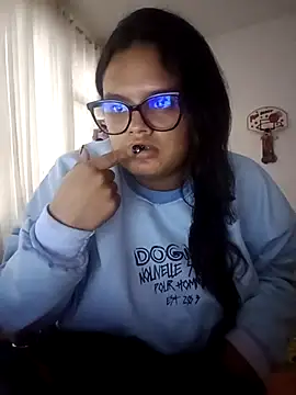 luluboobs9 online show from January 5, 10:24 pm