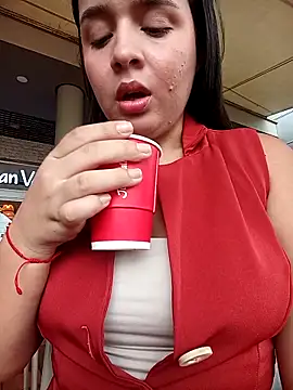 Snapshot of Lambedora_69 chatting on October 13, 7:36 pm Lambedora 69 online show from October 13, 7:36 pm