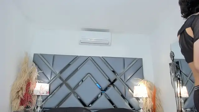 Milan LewisS online show from October 22, 12:05 pm