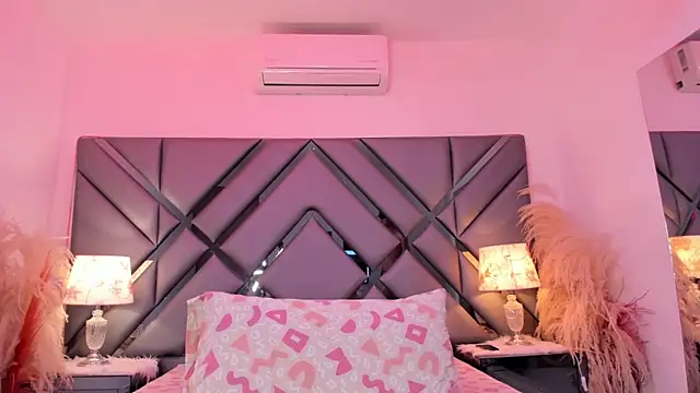 Milan LewisS online show from March 27, 12:38 pm