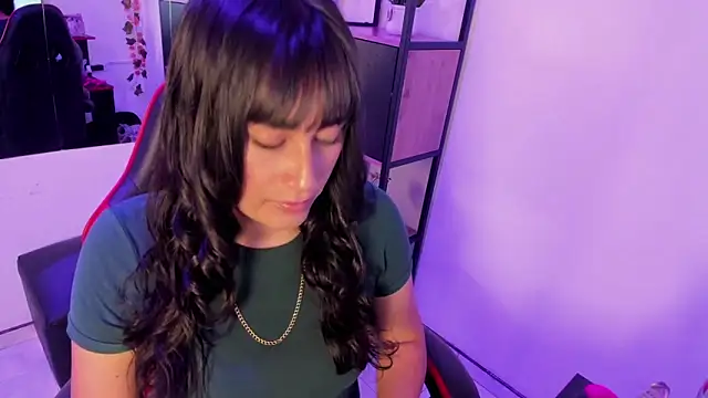 Dhaniela Naugthy online show from October 8, 4:15 pm