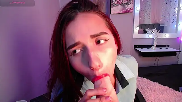 NataliaPrada s online show from September 17, 7:26 pm