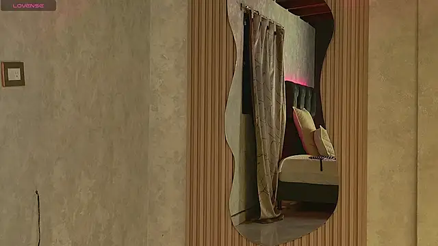 Taurito    online show from October 19, 4:46 am