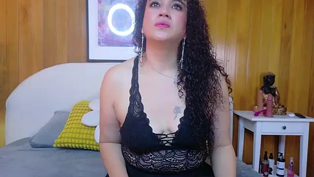 Pennyy Love online show from September 17, 11:56 am