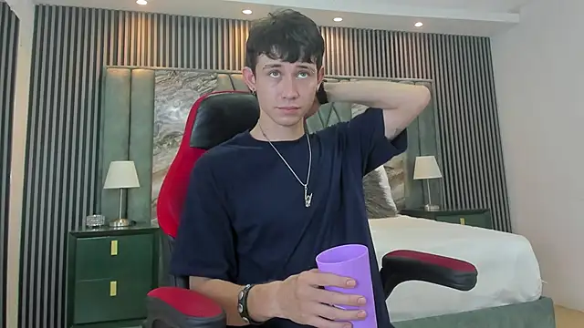 Michael blue online show from September 19, 7:58 pm