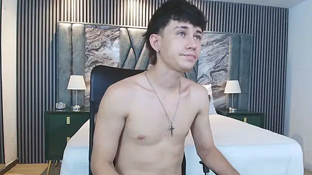 Michael blue online show from February 11, 7:41 pm