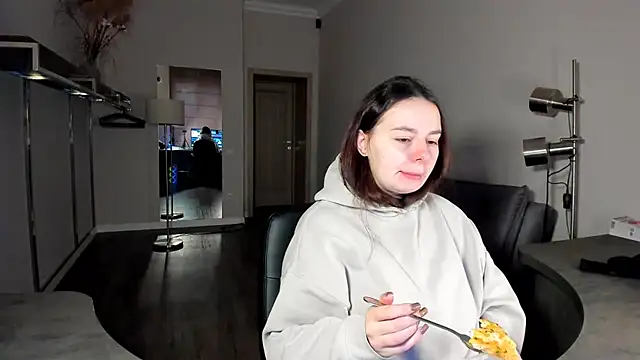 Di na Bell online show from February 6, 6:29 am