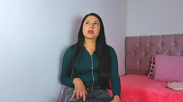 cuteeimy online show from September 18, 7:27 pm