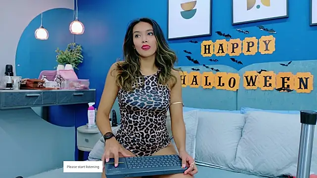 Snapshot of lixie_peyton chatting on October 20, 12:27 pm lixie peyton online show from October 20, 12:27 pm