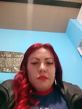 carolinhe  online show from November 30, 12:36 am