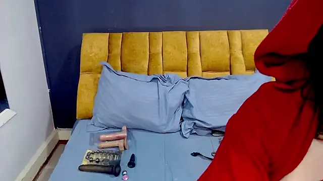 KendraaSimons online show from October 10, 8:08 pm