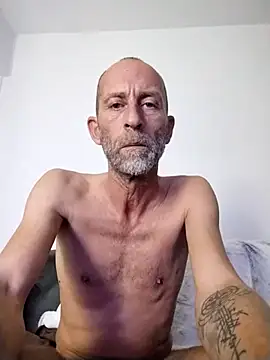 Snapshot of we_are_fucking_serious chatting on October 31, 1:28 am we are fucking serious online show from October 31, 1:28 am