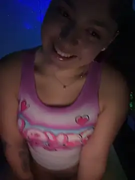 babykalirose online show from September 19, 1:18 am