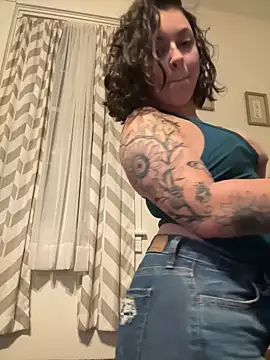 babykalirose online show from February 24, 3:04 am