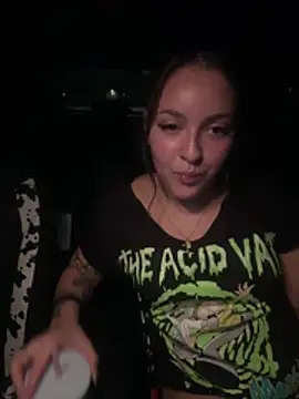 Snapshot of babykalirose chatting on July 21, 7:22 am babykalirose online show from July 21, 7:22 am