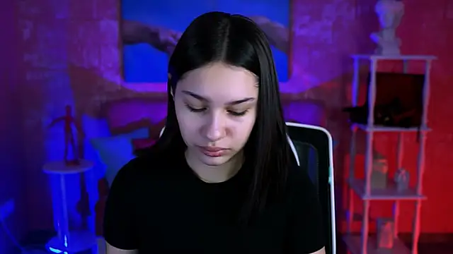 KimClarks  online show from October 9, 6:22 am