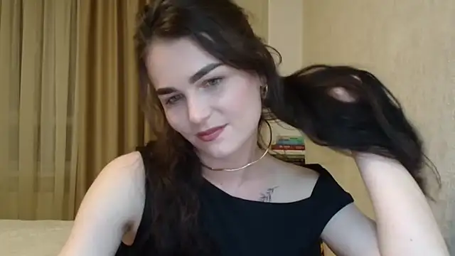 Silviaa a online show from March 15, 6:03 pm