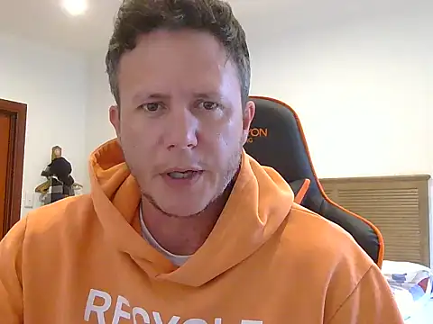 TroyDieselXXX online show from March 5, 7:37 am