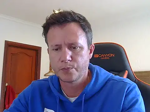 TroyDieselXXX online show from March 16, 5:44 am