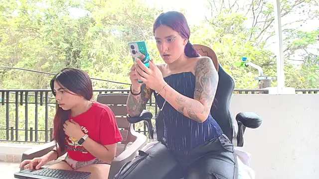 Snapshot of Scaarlettfox chatting on October 29, 8:10 pm Scaarlettfox online show from October 29, 8:10 pm