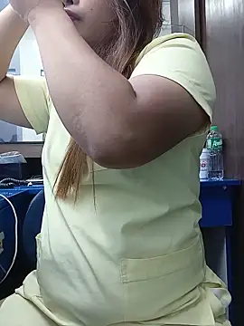 Sweetheart Claire online show from June 9, 4:35 am