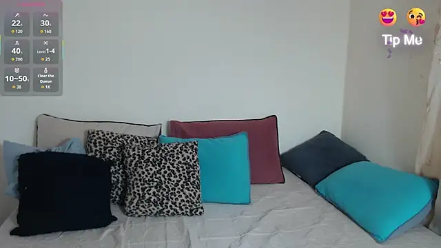 Snapshot of Tim_mz01 chatting on October 2, 3:08 pm Tim mz01 online show from October 2, 3:08 pm