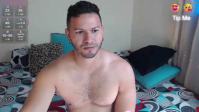 Snapshot of Tim_mz01 chatting on December 15, 2:54 pm Tim mz01 online show from December 15, 2:54 pm