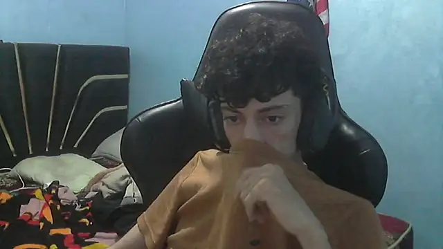 Dark DesireX online show from October 17, 6:05 am