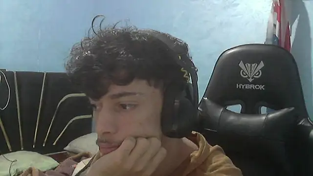 Dark DesireX online show from November 4, 2:05 pm