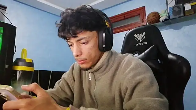 Dark DesireX online show from February 12, 7:31 pm