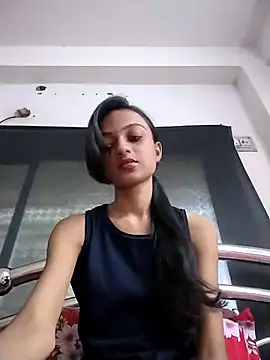 Your-Kitkat online show from October 5, 8:34 am