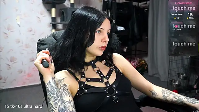 Snapshot of lera_smith chatting on April 5, 9:56 pm lera smith online show from April 5, 9:56 pm