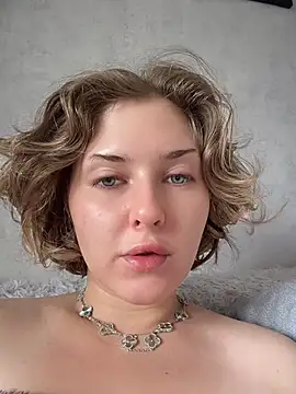 KellyKeler online show from June 25, 10:31 am